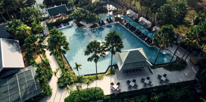 thailand-khao-lak-grand-mercure-khao-lak-pool-drone-2023