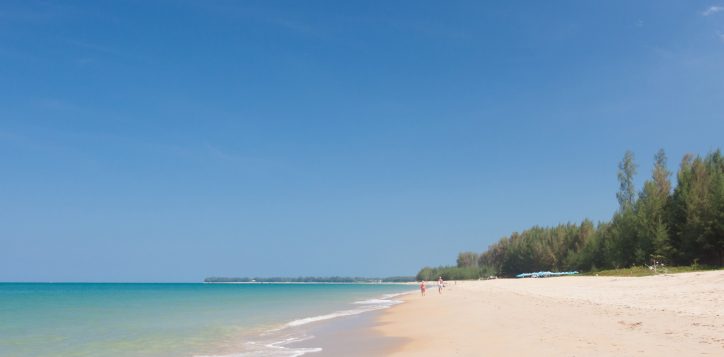 scenic-view-beach-against-blue-sky-2